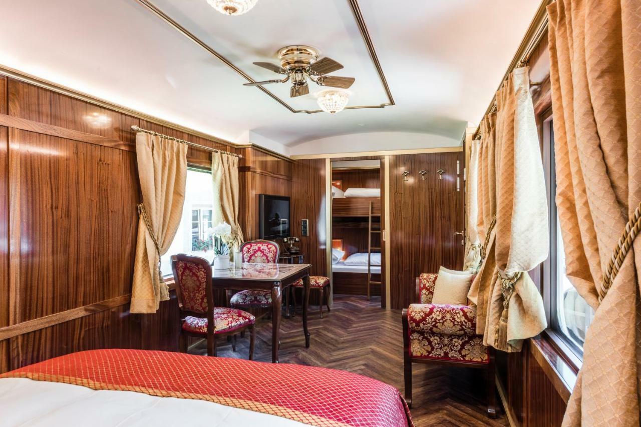 Luxury Lodge - Lener Express Кампо ди Тренс Екстериор снимка