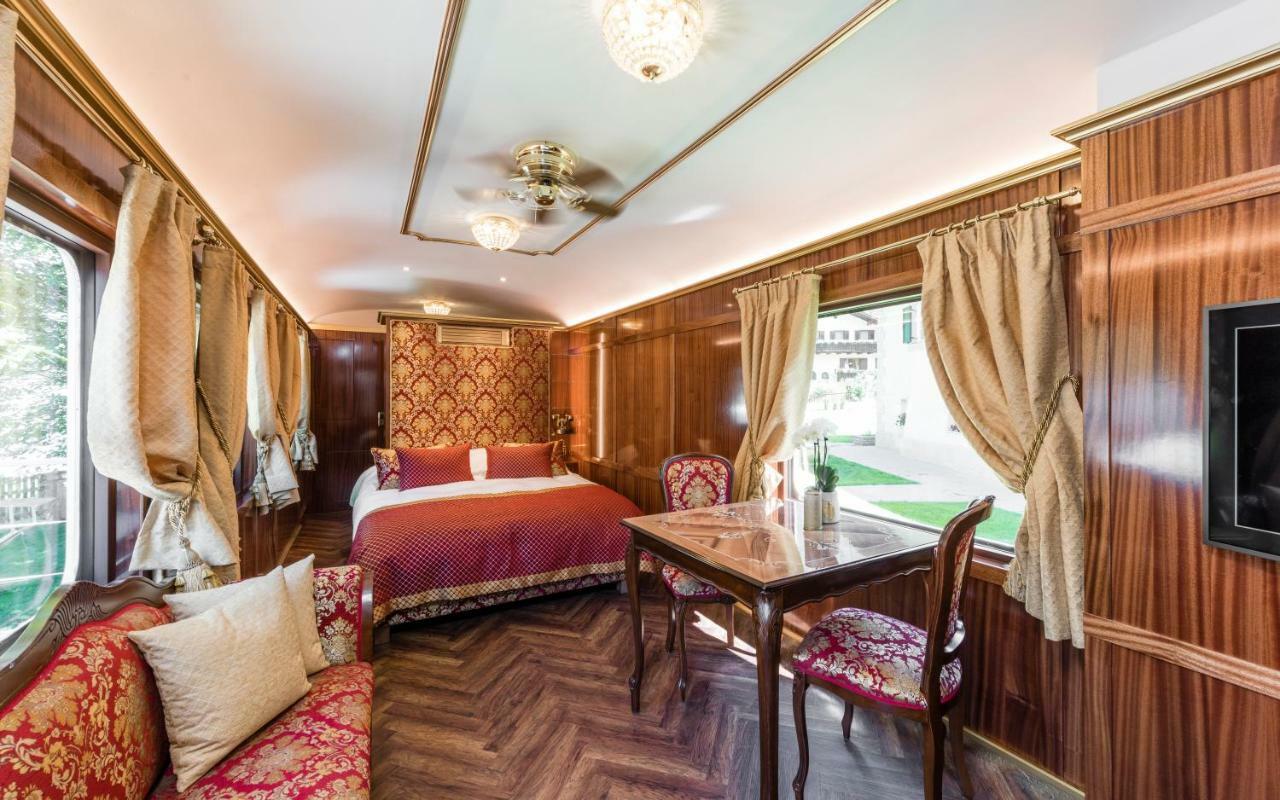 Luxury Lodge - Lener Express Кампо ди Тренс Екстериор снимка