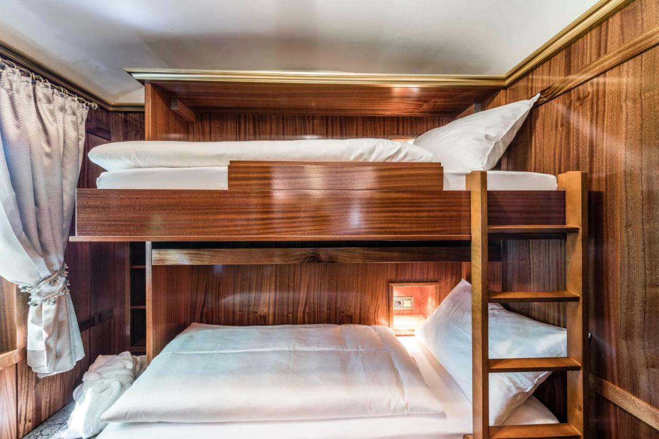 Luxury Lodge - Lener Express Кампо ди Тренс Екстериор снимка